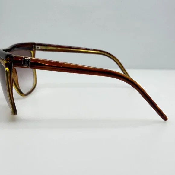 Laura Biagiotti Sunglasses 64-12 - Picture 4 of 8